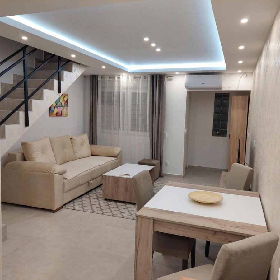 Apartman Lux Jelena Surčin Exterior foto